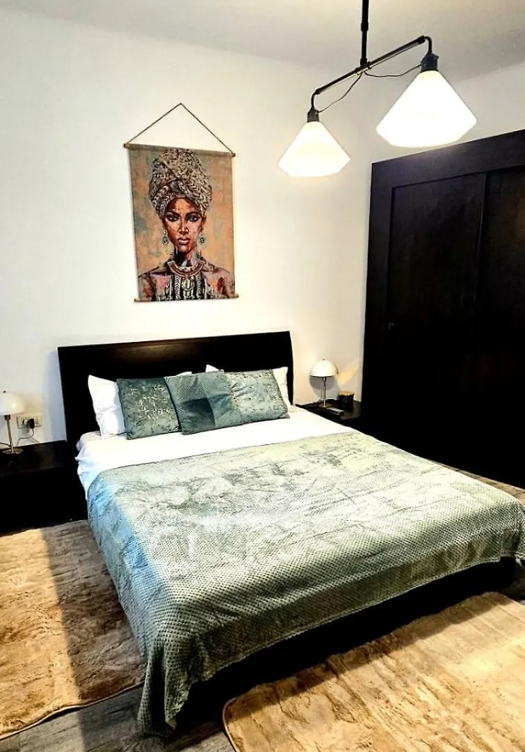 Tantra Studio 3 Filipescu Bucharest 0*,